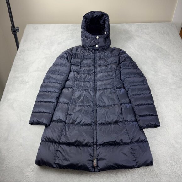 Prada Women's White Goose Down Puffer Jacket Navy Blue 4 US - Picture 1 of 16